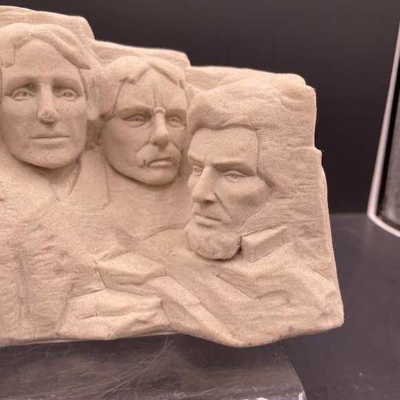 Mount Rushmore Sandstone Souvenir Statue Rushmore Photo Rapid City SD - Picture 4 of 9
